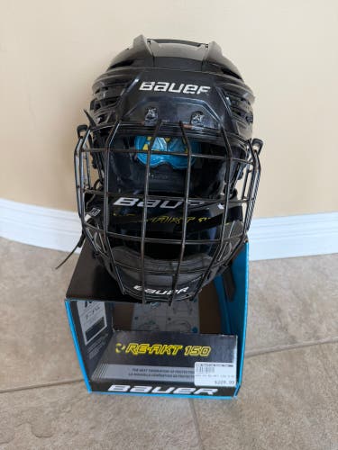 Bauer Re-Akt 150 Helmet Medium w/Oreo Facemask