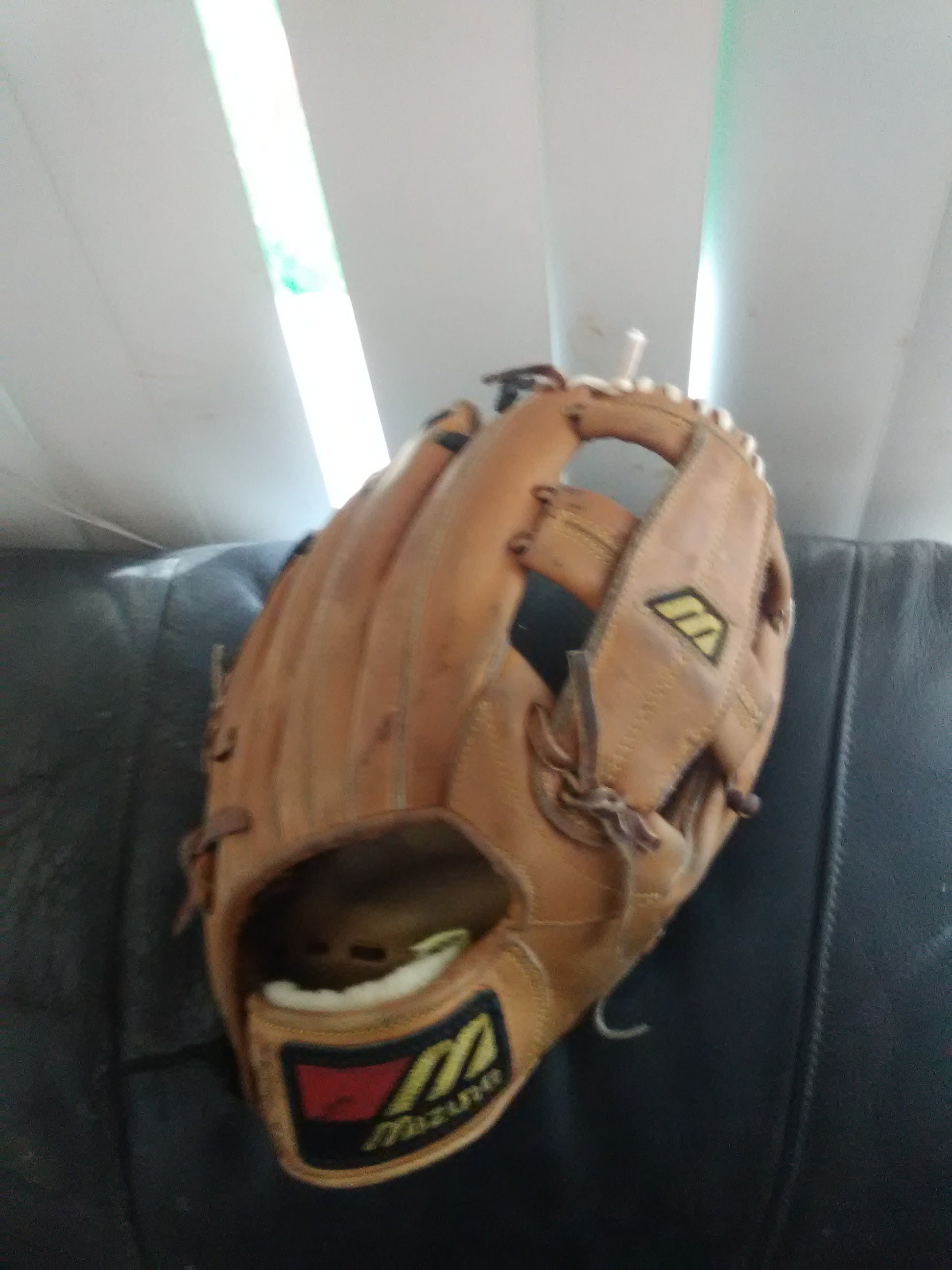 Mizuno World Win GPT-5 12” Pitchers Infield Baseball Glove