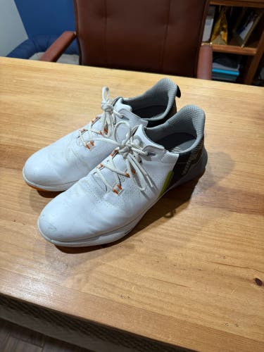 Men's Size M 12.0 (W 13.0) Footjoy Fuel Golf Shoes (Used)