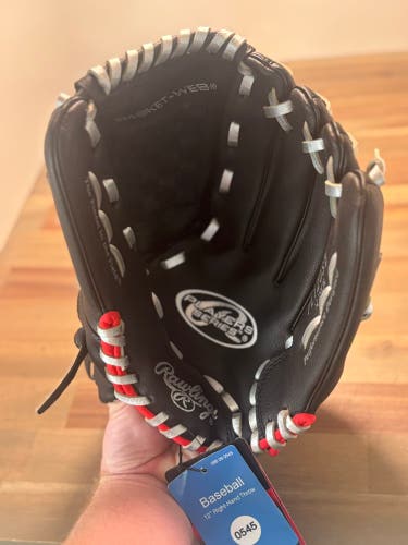 Rawlings Player series RH Baseball Glove 12" (New)