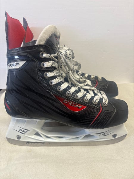 CCM RBZ Hockey Skates Regular Width 7.5 (Used)