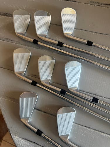 Men's 2021 Titleist T100S Right Handed Iron Set Stiff Flex Steel Shaft (Used)