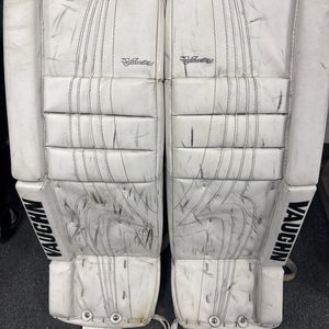 26" Vaughn Pro V Elite Goalie Leg Pads (Used)