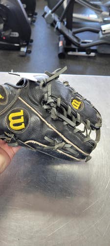 Used Wilson CONTENDER BB/SB Glove RH Throw Black 11 1/2" 11497-C000153064