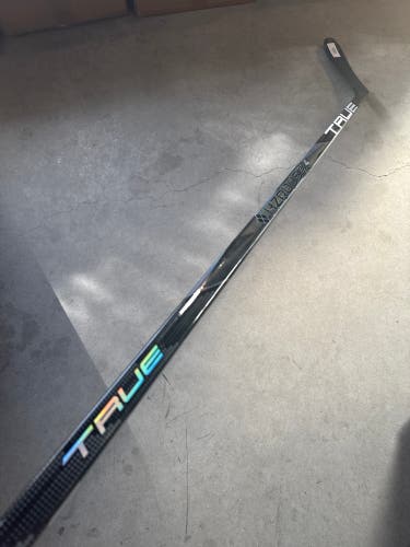 70 Flex P28M Senior True Project X Smoke Left Hand Hockey Stick Pro Stock (New)