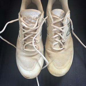 White Men's Size M 11.0 (W 12.0) Adult New Balance Low Top Metal (Used)