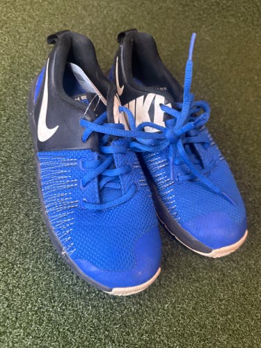 Kid's 4Y (Big Kids / Youth) Nike Shoes (Used)(Warehouse #5017)