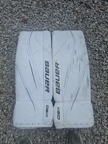 Medium Bauer GSX Goalie Leg Pads (Used)