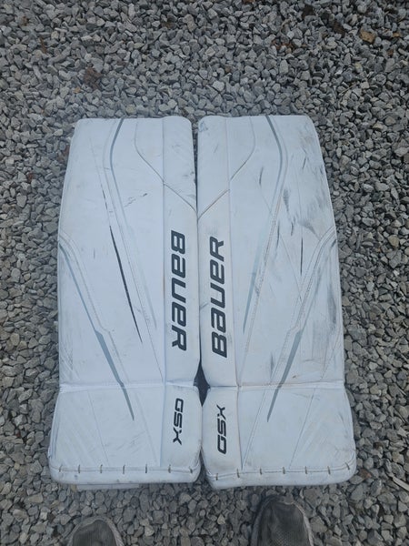 Medium Bauer GSX Goalie Leg Pads (Used)