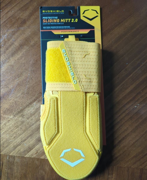 Gold Senior EvoShield Sliding Mitt (New)