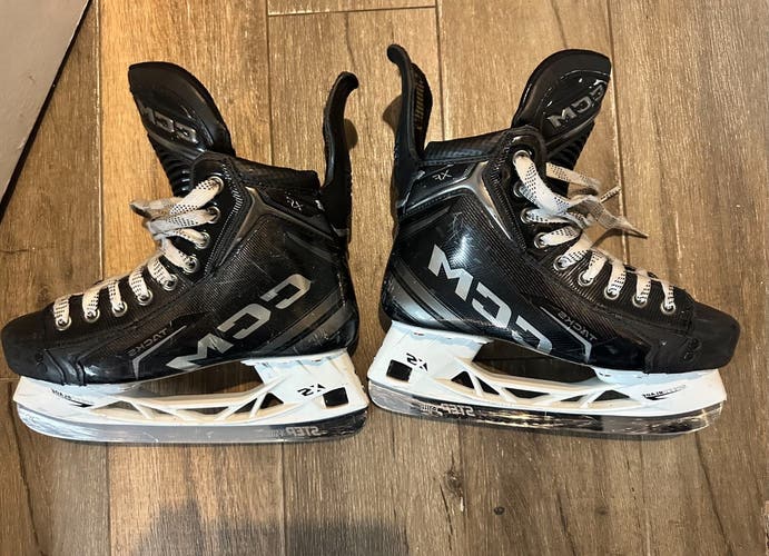 CCM Tacks XF Hockey Skates Size 5 (Used)