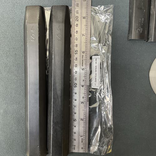 VOLKL REPLACEMENT SQUARE GRIP PALLET SET FOR RACQUETS (SIZE #4, 4 1/2) RARE.