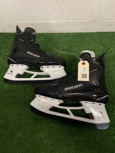 Senior Bauer Supreme Shadow Hockey Skates 8.5 (Used)