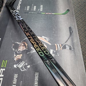 Senior CCM Jetspeed FT7 Pro Right Handed Hockey Stick P28M Pro Stock (New)