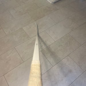 Like New Bladetech Hockey Stick Pro Whiteout (65 P28)