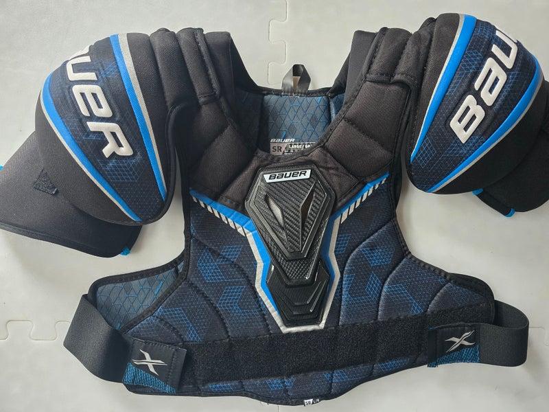 Men's Large Senior Bauer X Shoulder Pads (Used)