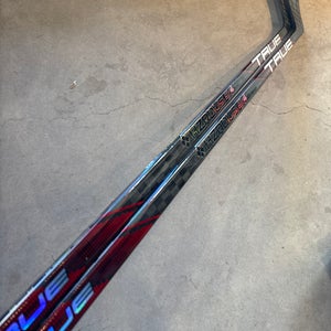 2 Pack 75 Flex P28M Senior True HZRDUS X Smoke Left Hand Hockey Stick Pro Stock NCAA (New)