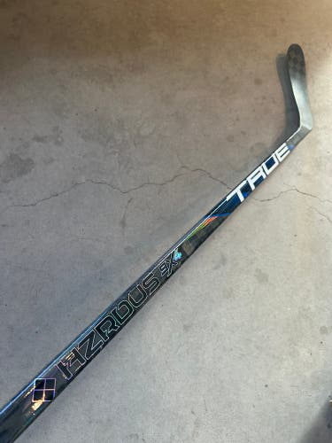75 Flex P28 Senior True HZRDUS X Smoke Left Hand Hockey Stick Pro Stock NCAA (New)