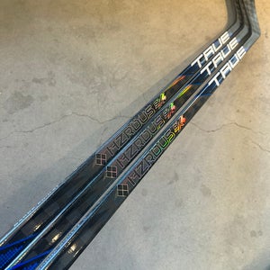 3 PACK 75 Flex P28 Senior True HZRDUS X Smoke Left Hand Hockey Stick Pro Stock NCAA (New)