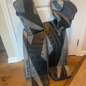 28+2 2024 True Catalyst PX5 Regular Goalie Full Set (Used)