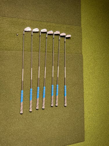 LH Titleist T150-200 23 Forged split Iron Set 4-P / KBS Graphite Extra Stiff
