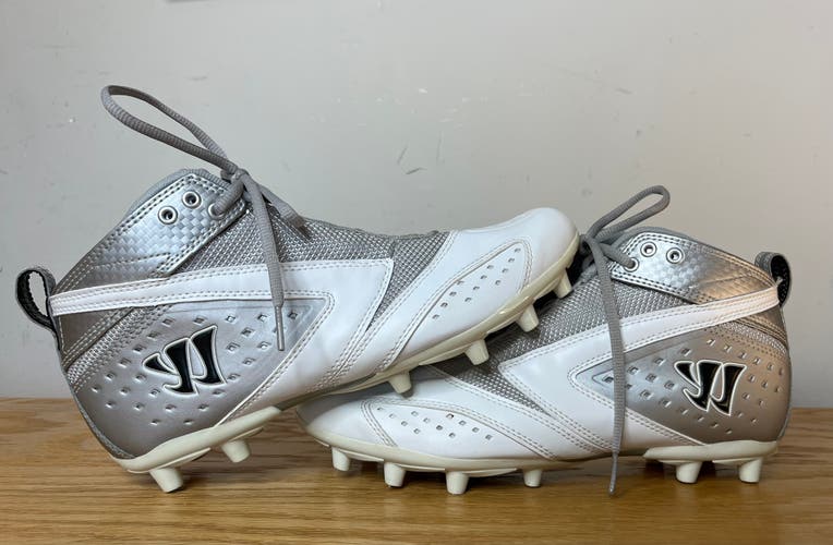 Warrior Burn 2nd Degree Cleats-size 9