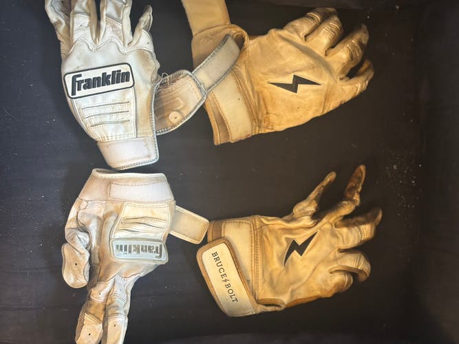 XL Batting Gloves (Used)