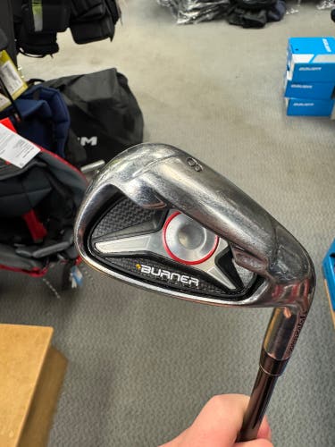 Men's TaylorMade Burner 2009 8 Iron Right Handed Regular Flex Graphite Shaft (Used) single