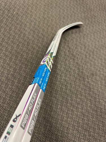 2-Pack Junior Bauer Proto2 Left Hand Hockey Stick P28 (New) 40 flex