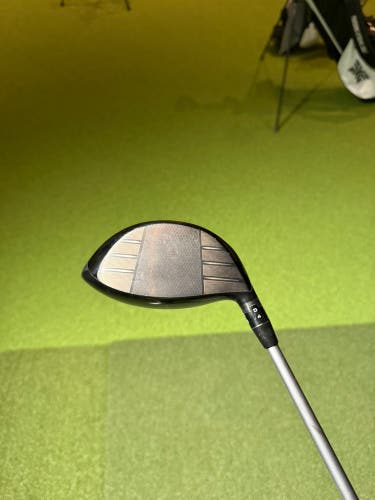 LH Titleist TSr2 9.5 degree Driver w Headcover / Extra Stiff- Graphite Design Shaft