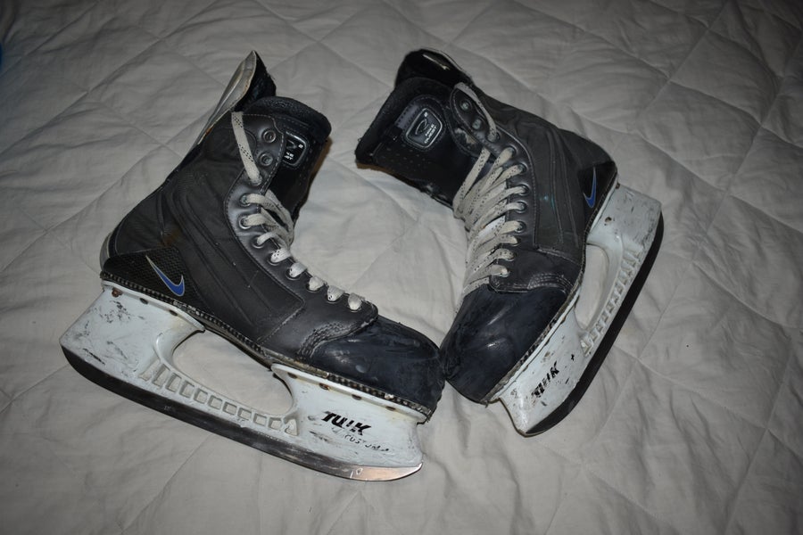 Nike Q2 Air Zoom Hockey Skates, Senior 10.5 EE (X-Wide)