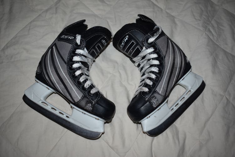 CCM 01 Hockey Skates, Junior Size 1 - Great Condition!