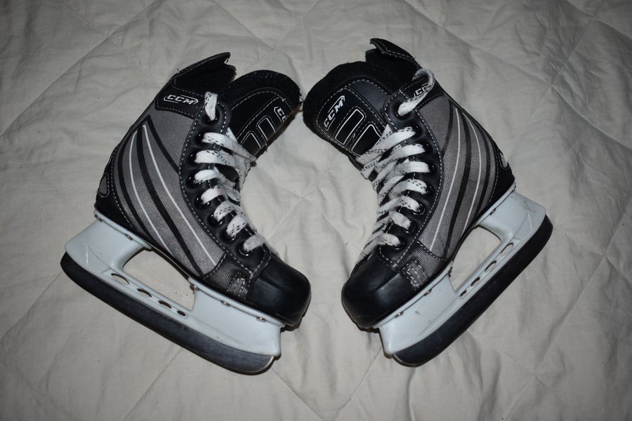 CCM 01 Hockey Skates, Junior Size 1 - Great Condition!