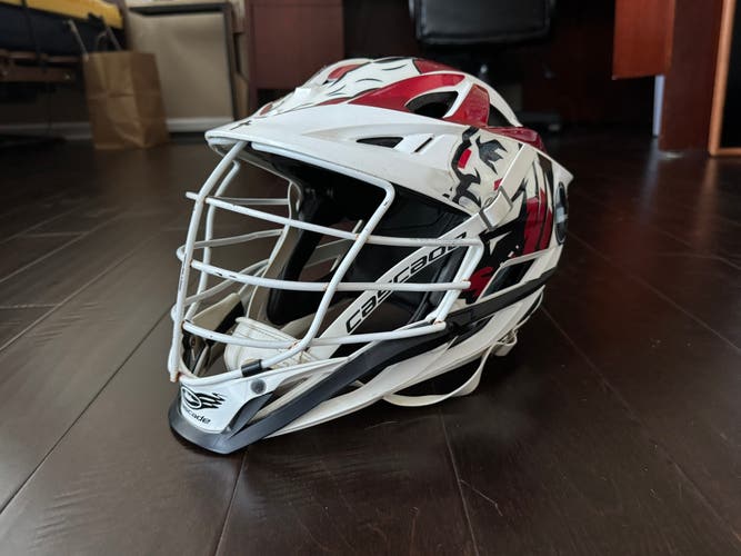 White Cascade S Helmet