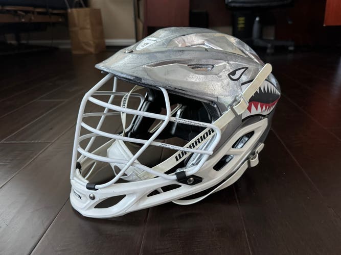 Warrior Burn Helmet (LARGE)