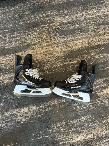 2025 Bauer Vapor Flylite Hockey Skates Regular Width Pro Stock 8 (New)