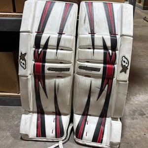 29+1" Intermediate Brian's GNETik 5.0 Goalie Leg Pads (Used)