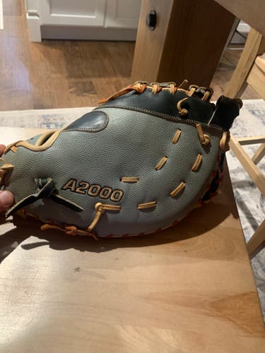 2022 First Base LH Wilson A200 Baseball Glove 12.5"