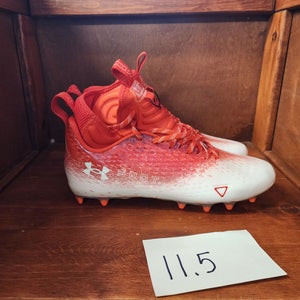 Men's Size M 12.0 (W 13.0) Under Armour High Top Molded Cleats (New)
