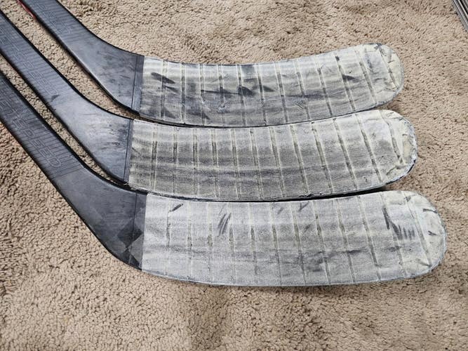 3x PACK LIZOTTE Penguins Game Used Sticks CCM JETSPEED 7 PRO 80 flex LH