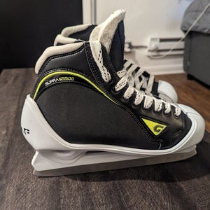 Graf Supra G5500 Hockey Goalie Skates Regular Width 8.5 (Used)