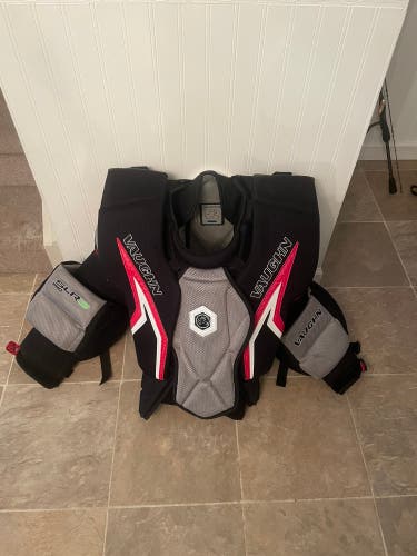 Large Vaughn SLR 3 Pro Goalie Chest Protector (Used)