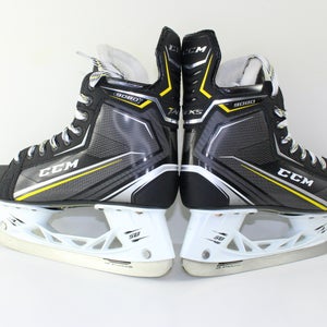 Like New CCM Tacks 9080 Hockey Skates 5.5 (Used)