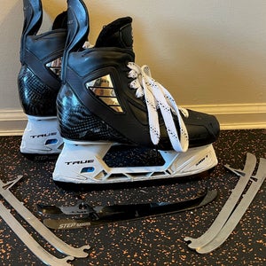 True SVH Pro Skates with 4 pairs of Stepsteel