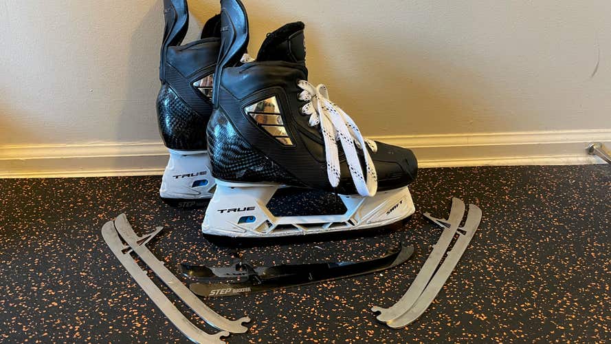 True SVH Pro Skates with 4 pairs of Stepsteel