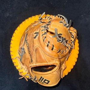 Nokona Alpha RH First Base Baseball Glove 11.5" (Used)