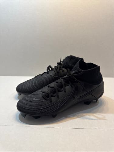 Black Men's Size M 6.0 (W 7.0) Nike Cleats (New)