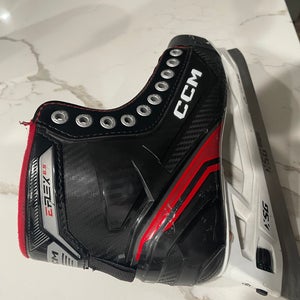 CCM EFLEX 6.5 Hockey Goalie Skates Regular Width 7 (Used)