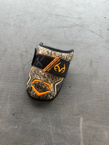 Senior EvoShield Elbow Guard Elbow Protection (Used)