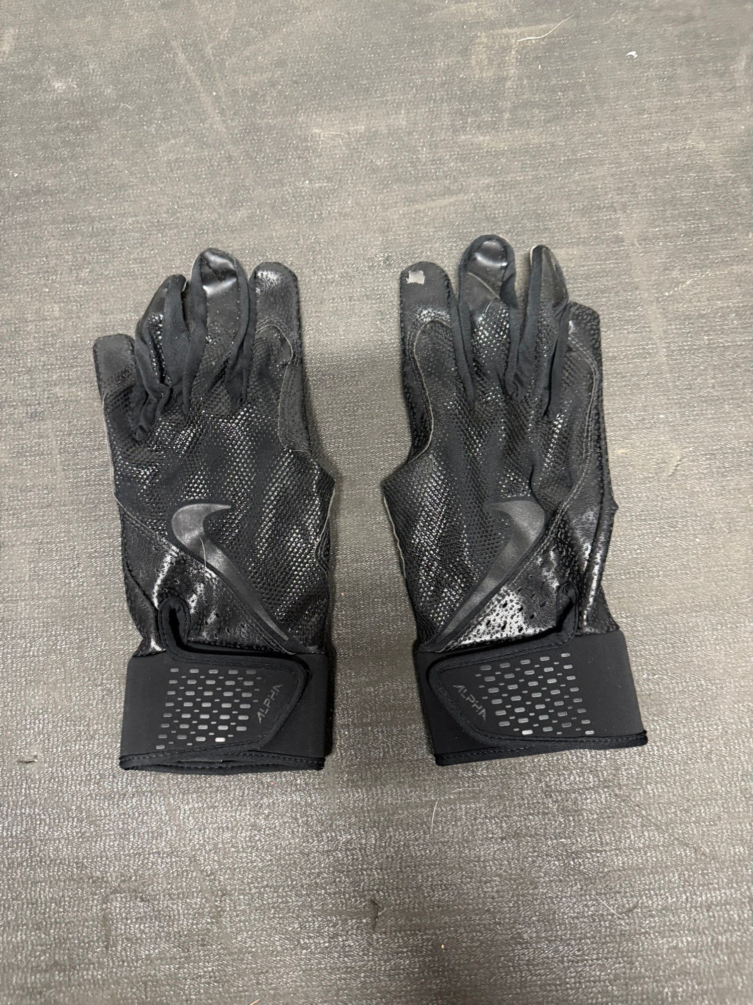 nike diamond elite edge batting gloves